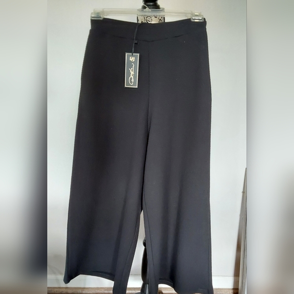 DG2 "DOWNTIME" 2 PIECE SET TEXTURED KNIT ZIP FRONT HOODIE/CROPPED PANT L/XL - Picture 5 of 9